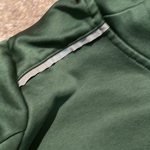 Green Bay Packers Youth Medium Hoodie - Picture 5 of 10